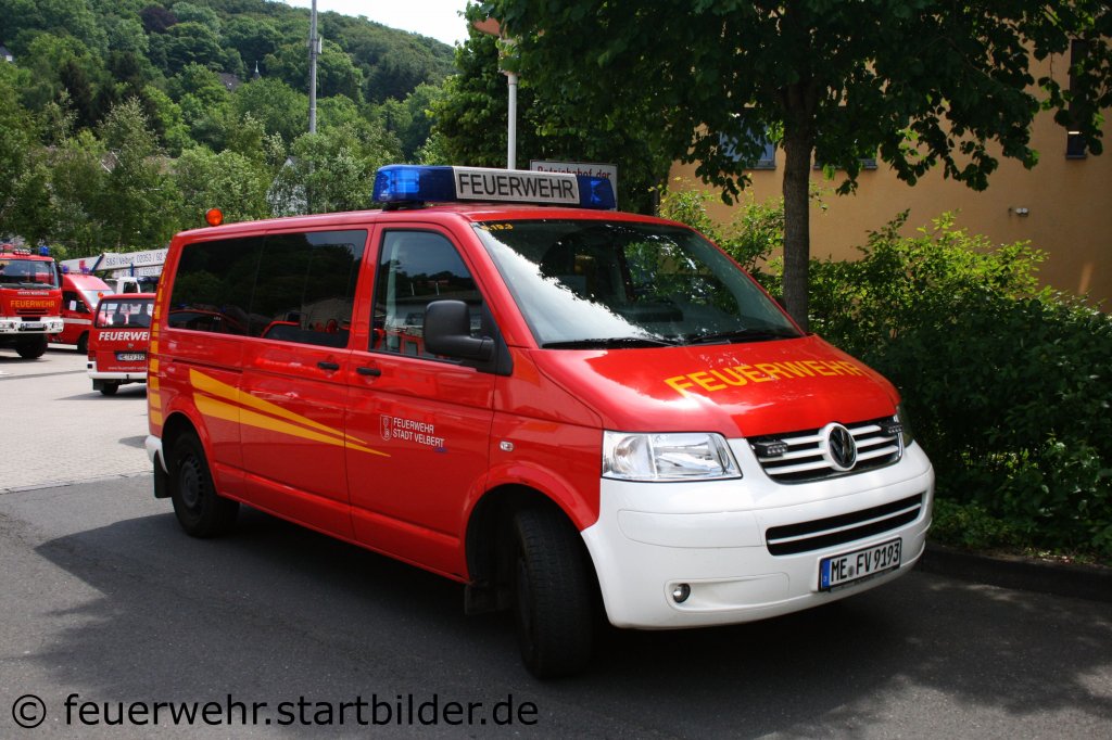Feuerwehr Velbert
MTF (ME FV 9193) (Funk:9/19/3).
Aufgenommen beim Tag der offenen T�r der Feuerwehr Velbert Langenberg, 4.6.2011.