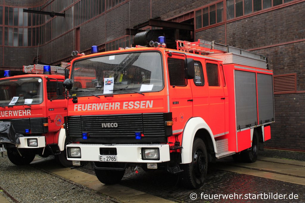 LF 16/12H (Florian Essen 1/44/4) der FF Essen Stoppenberg.
Das LF ist Baujahr 1992 und geh�rt zu den �ltesten LF der Feuerwehr Essen.
Aufgenommen beim Tdot am 3.6.2012.