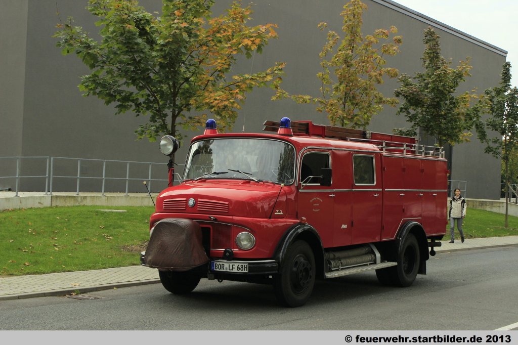 LF 8 der Oldtimerfreunde Suderwick.
Aufgenommen beim Jubil�um 50 Jahre LFV-Rheinland-Pfalz in Mainz,6.10.2012.