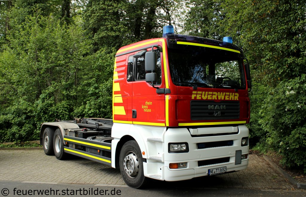 WLF (0/65/2) der Feuerwehr Neuss.
Aufgenommen beim Tdot der FF Rosellen am 13.5.2012.