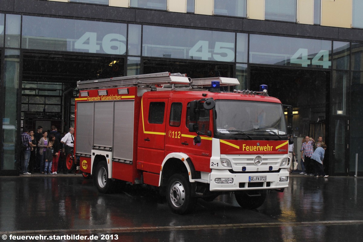 HLF 20/16 der BF Gelsenkirchen.
Stationiert ist das Fahrzeug auf der Feuer und Rettungswache 2.