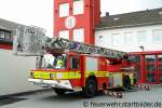 DLK 23/12 3/1 (Funk:8/33/4) der Feuerwehr Ratingen LZ Lintorf mit Magirus Aufbau.