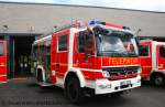 Feuerwehr Dinslaken  LF 10/6 (Funk:3/42/52) mit Rosenbauer Aufbau.