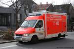 RTW-2 (RE 6016) der Feuerwehr Recklinghausen  Aufgenommen am HBF Recklinghausen, 24.3.2010.